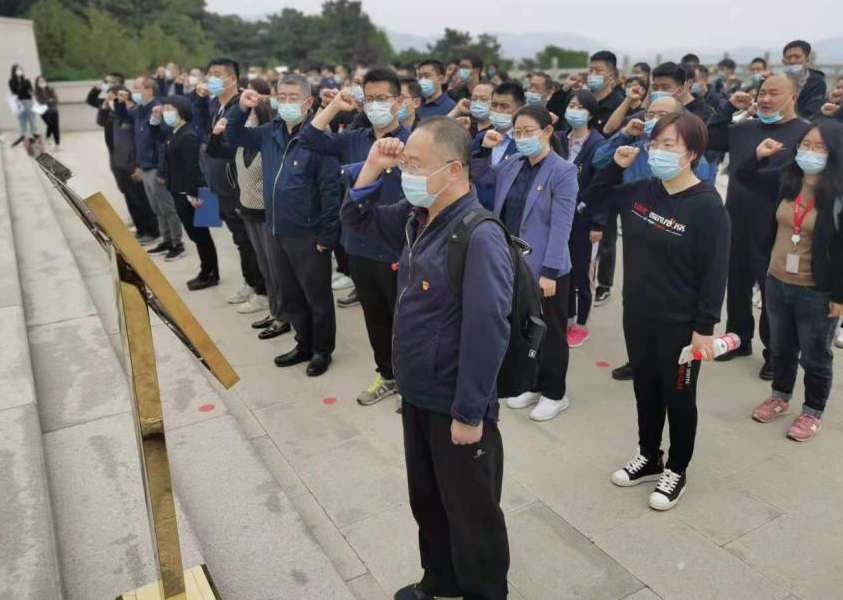  ����˾��ί��ǡ����³�ղ�񻪴���ȫ�嵳Ա�����뵳�Ĵʣ�